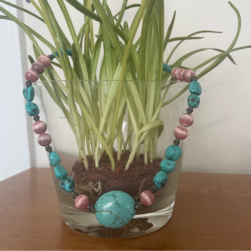 26” Chunky turquoise necklace - Picture 4 of 9